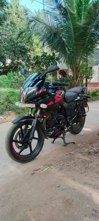 Bajaj Pulsar 220 DTSFi 2021 Model