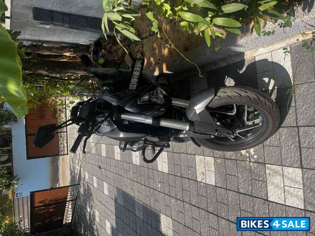 Bajaj Dominar 400 ABS BS6