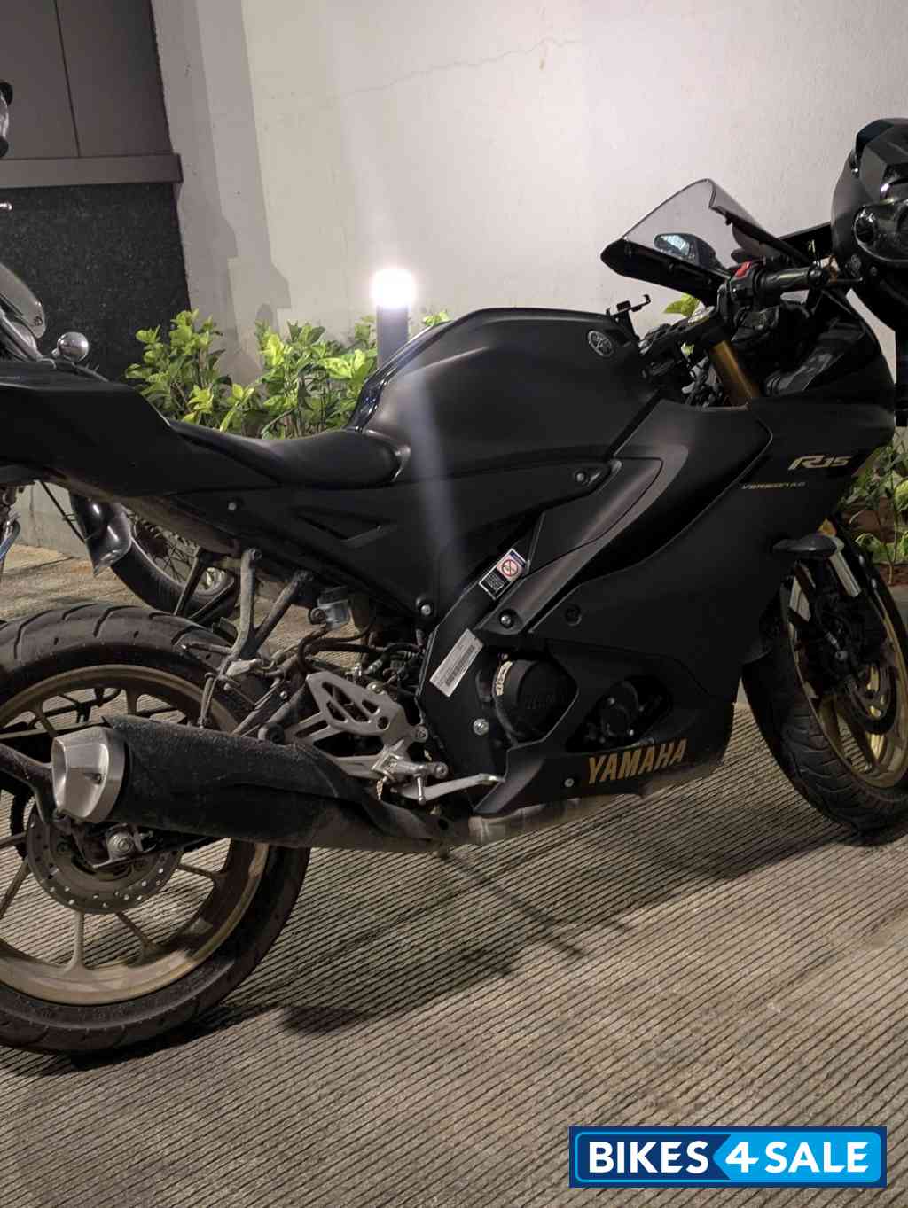 Yamaha R15 V4