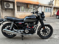 Honda CB350 DLX Pro
