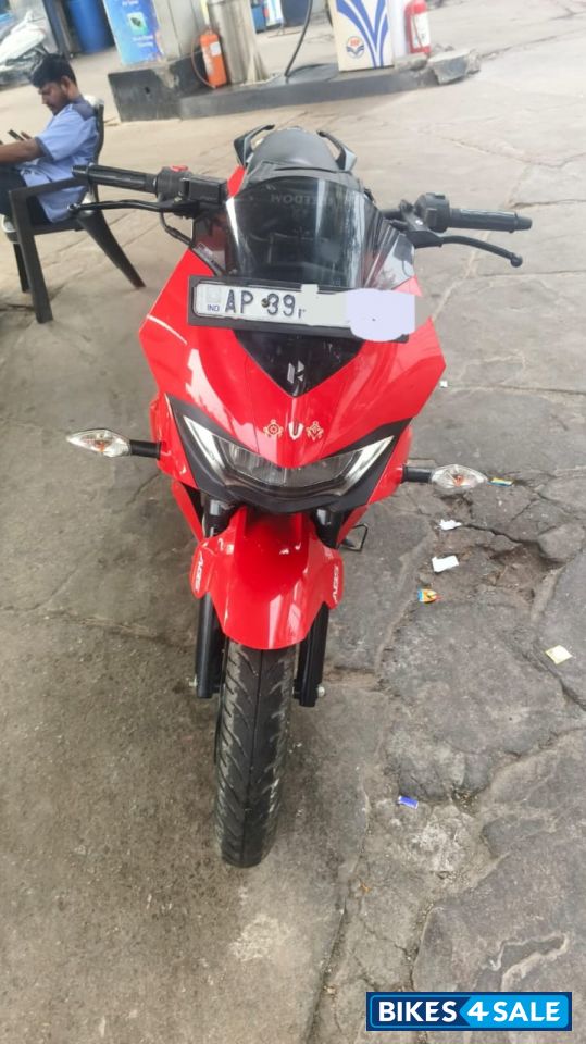 Hero Xtreme 200S Hero Xtreme 200S