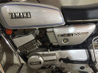 Yamaha RX 100