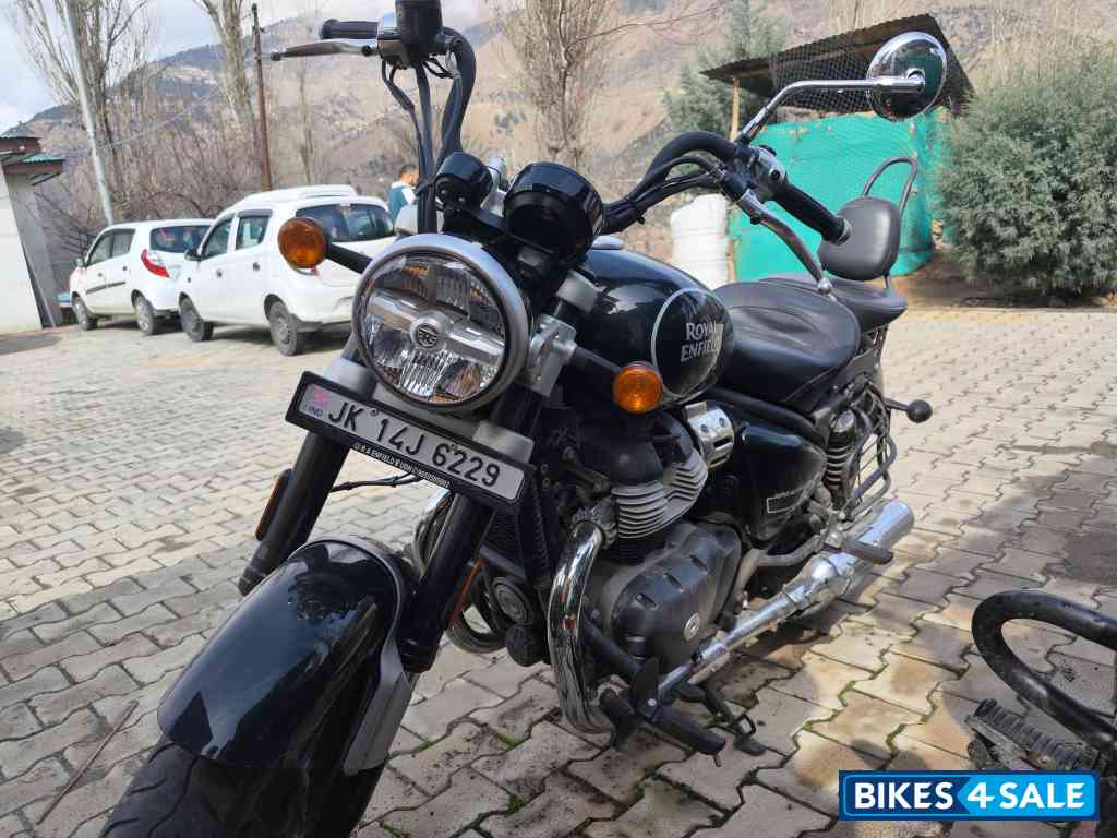 Royal Enfield Super Meteor 650