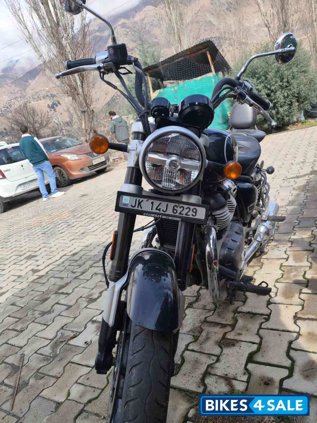 Royal Enfield Super Meteor 650