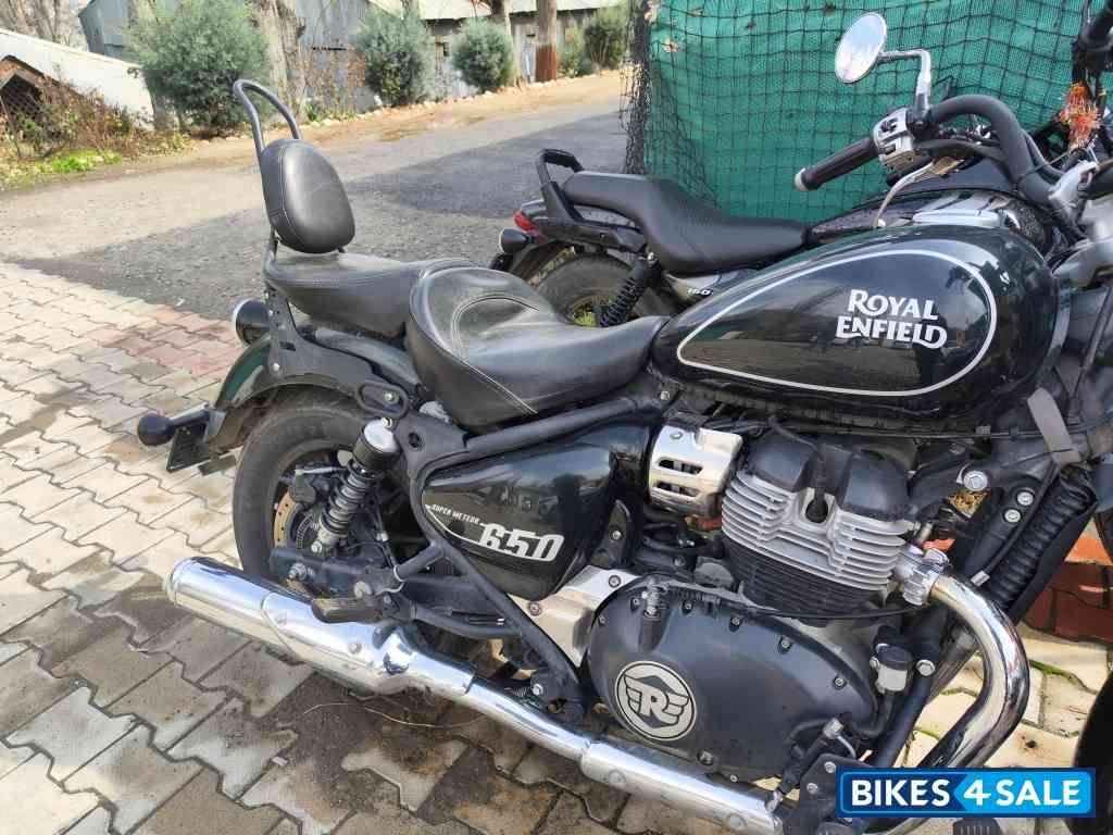 Royal Enfield Super Meteor 650