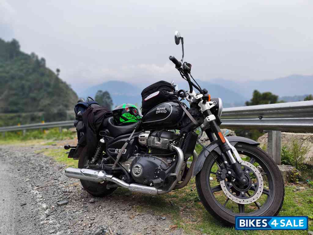 Royal Enfield Super Meteor 650