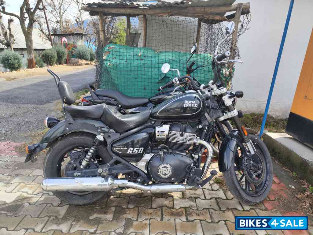 Royal Enfield Super Meteor 650