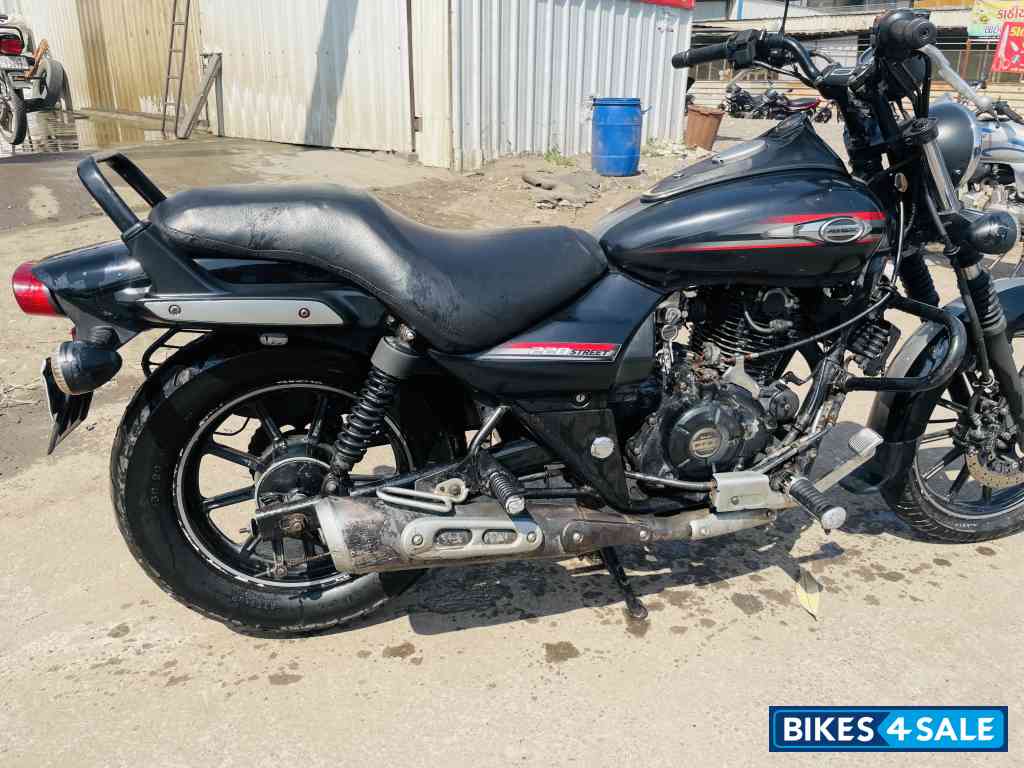 Bajaj Avenger Cruise 220
