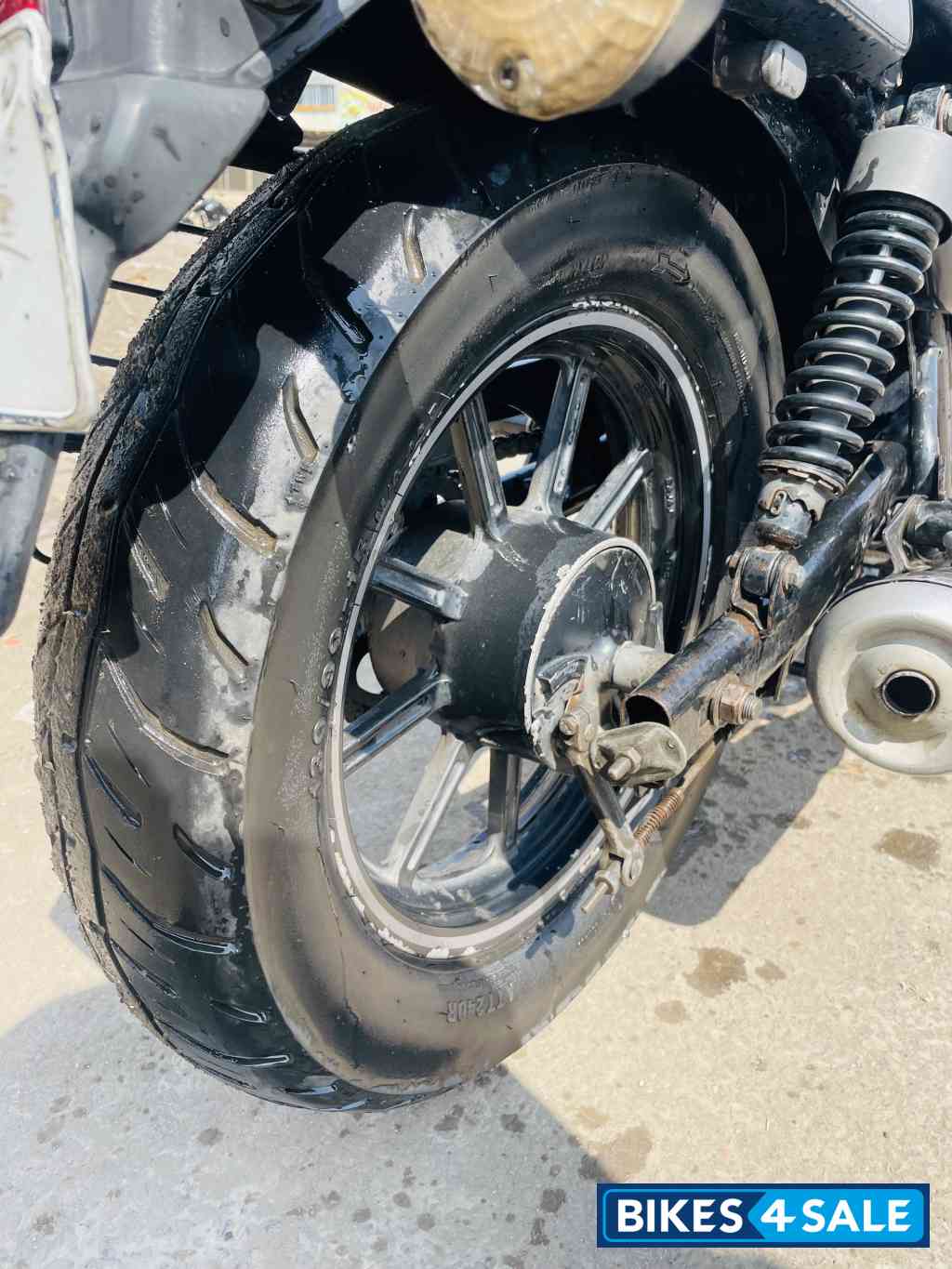 Bajaj Avenger Cruise 220