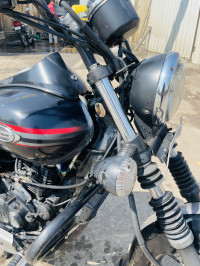 Bajaj Avenger Cruise 220