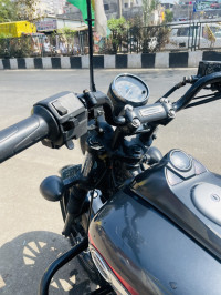Bajaj Avenger Cruise 220