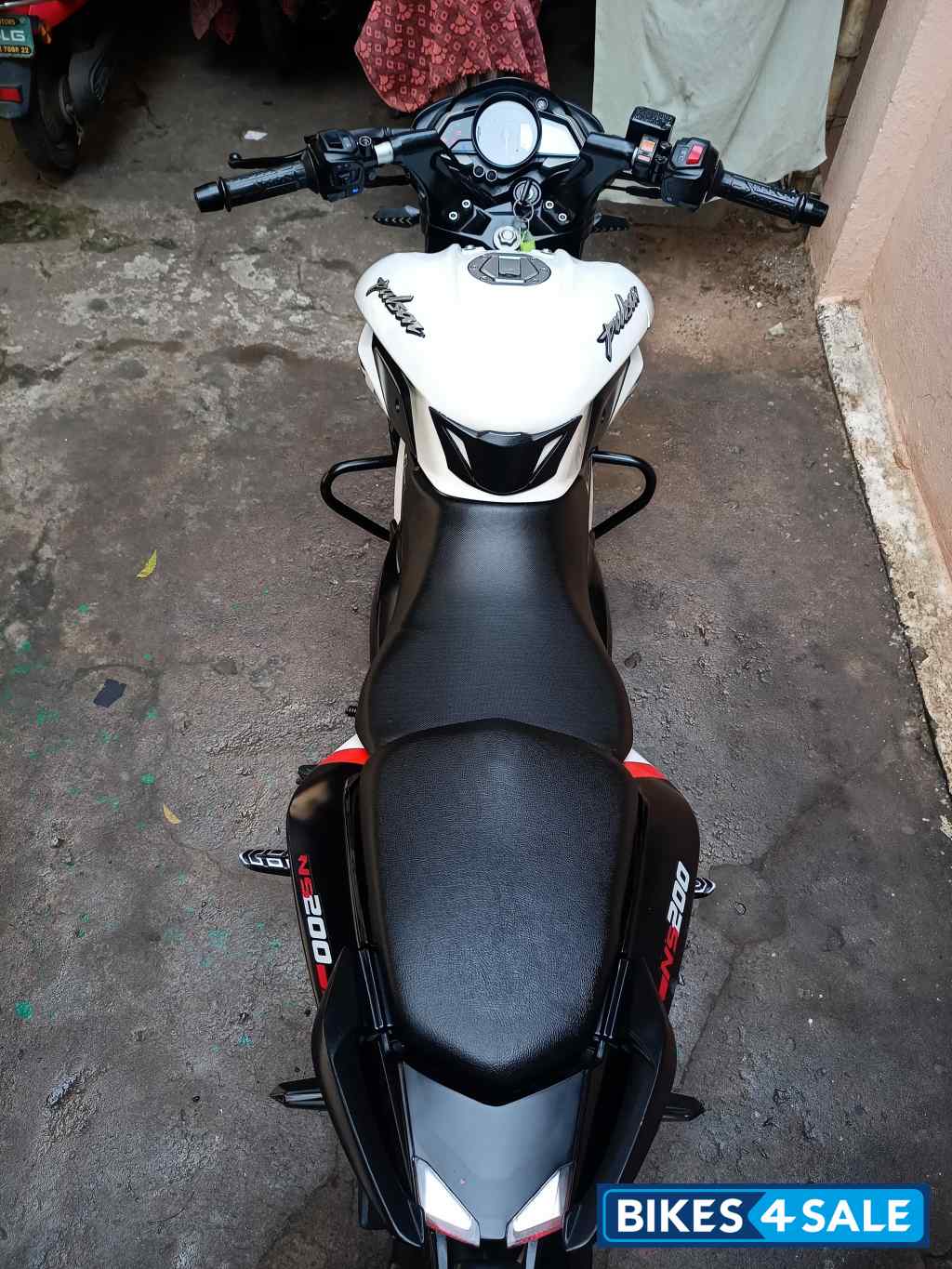 Bajaj Pulsar NS200