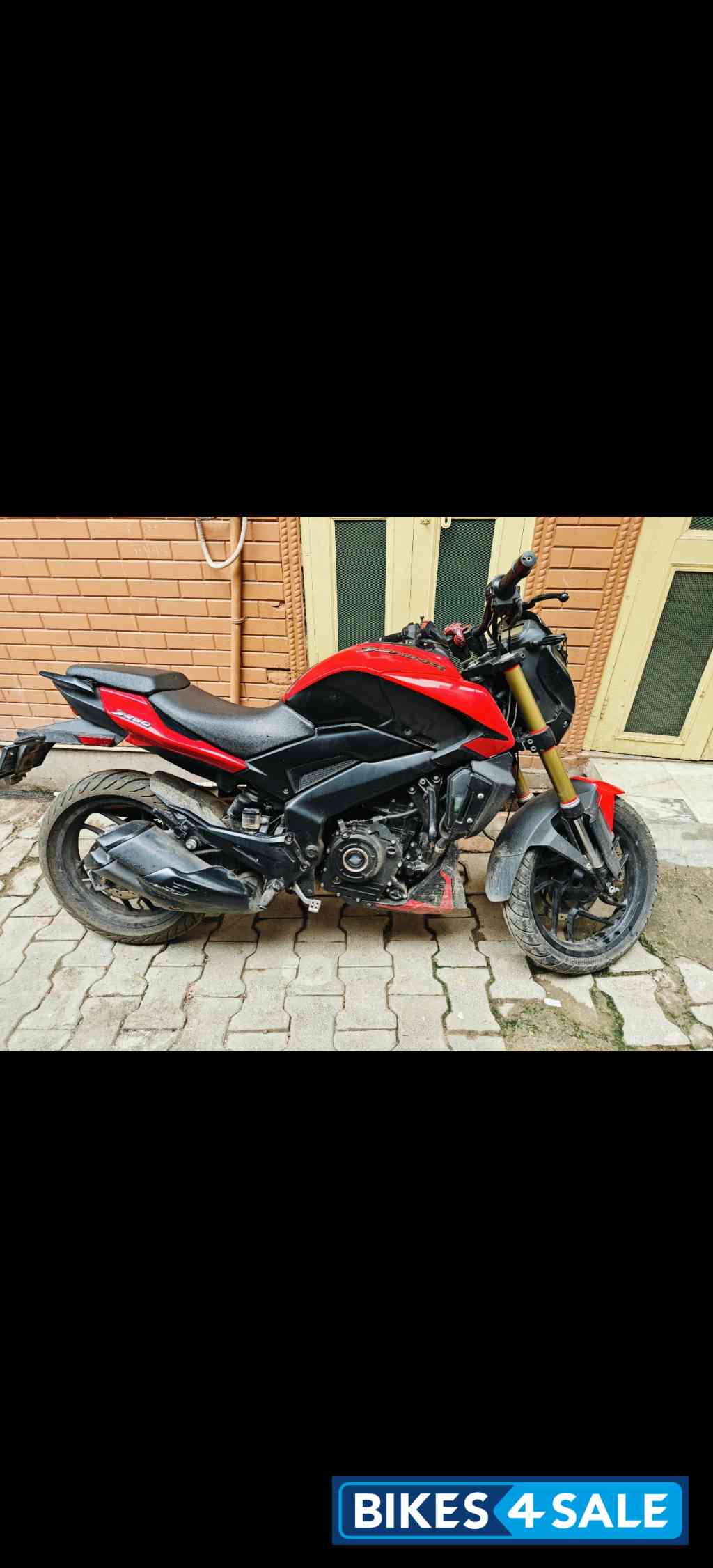Bajaj Dominar 250
