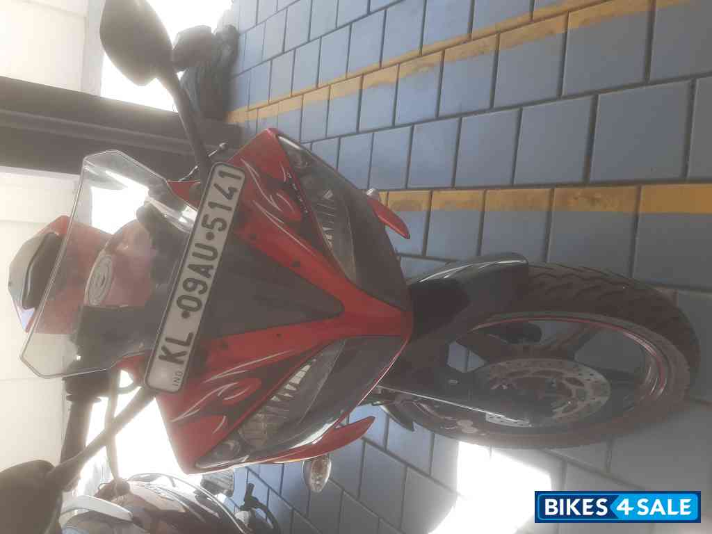Red Yamaha YZF R15
