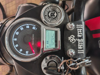 Royal Enfield Classic Stealth Black 2023 Model