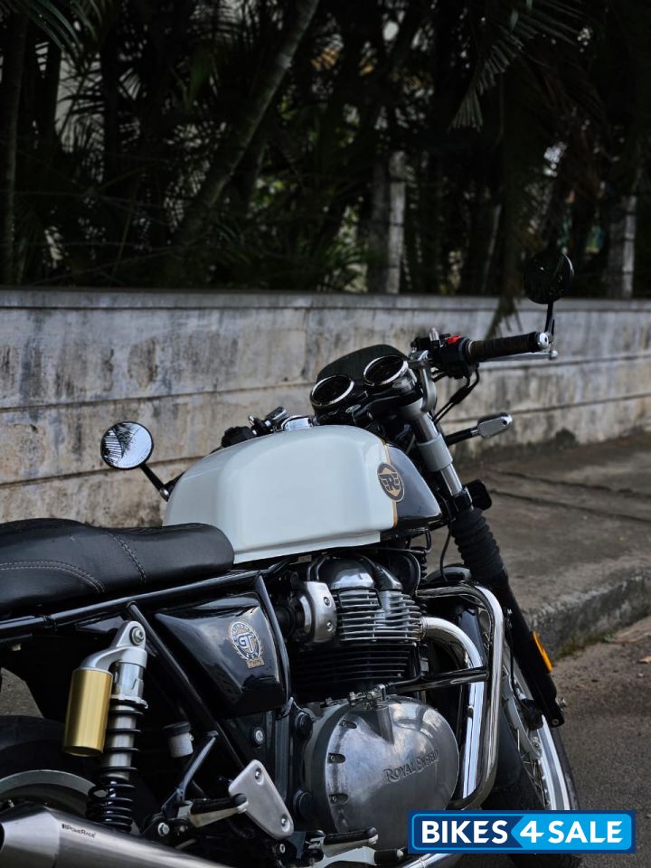 Dux Deluxe Royal Enfield Continental GT 650 Dux Deluxe Royal Enfield Continental GT 650