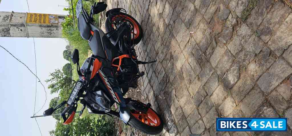 KTM Duke 390