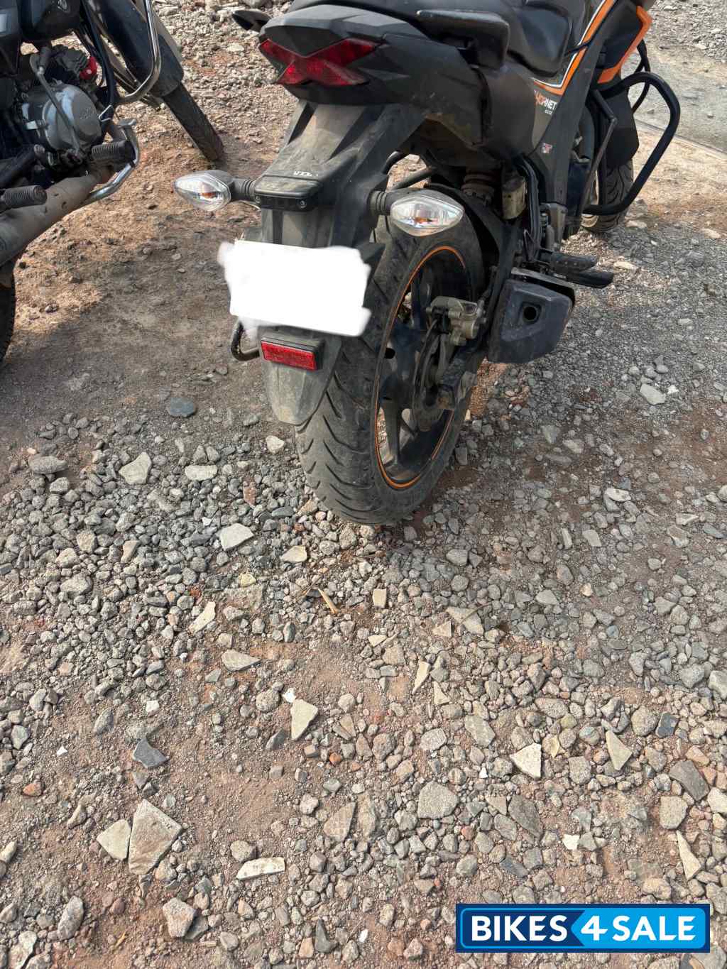 Honda CB Hornet 160R