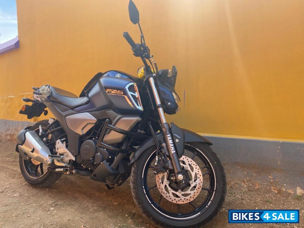 Yamaha FZ-S FI V3 BS6