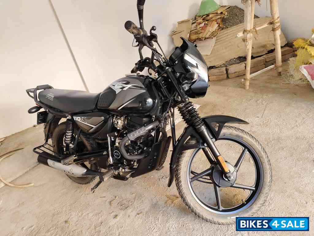Ebony Black With Sil Bajaj CT110X