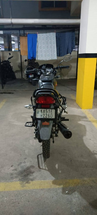 Black Honda Dream Yuga