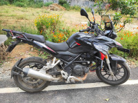Black Benelli TRK 251