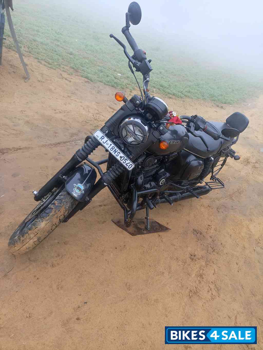 Smoke Grey Yezdi Roadster Dark