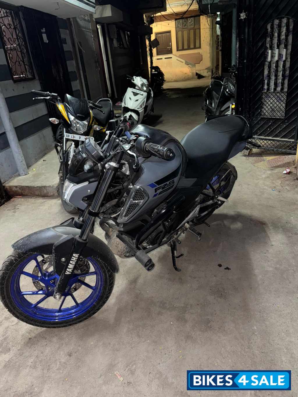 Yamaha FZ-S FI Ver 4.0