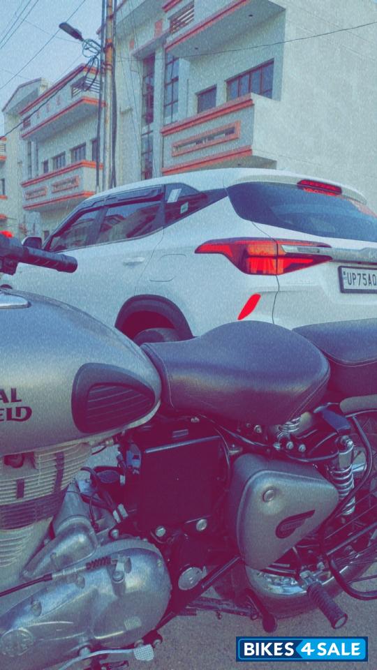 Royal Enfield Classic 350 Dual Channel BS6