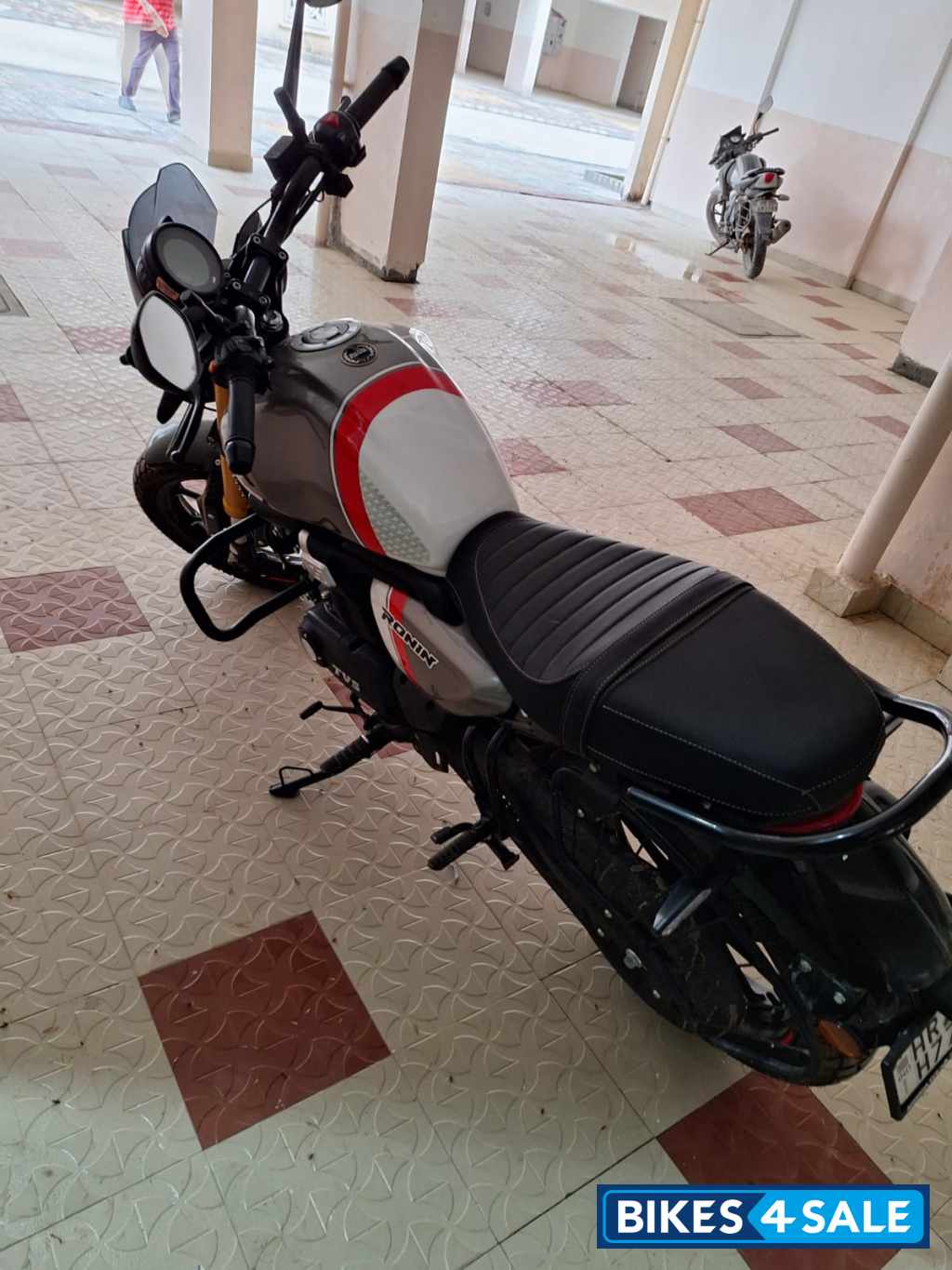 TVS Ronin TD Special Edition