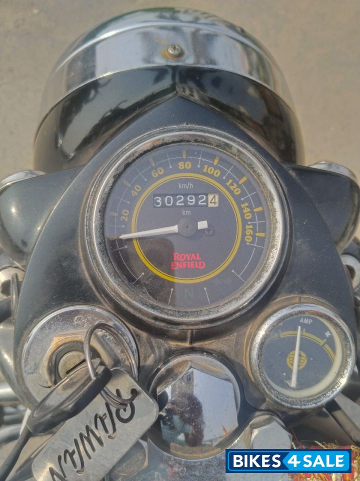 Black Royal Enfield Bullet Electra