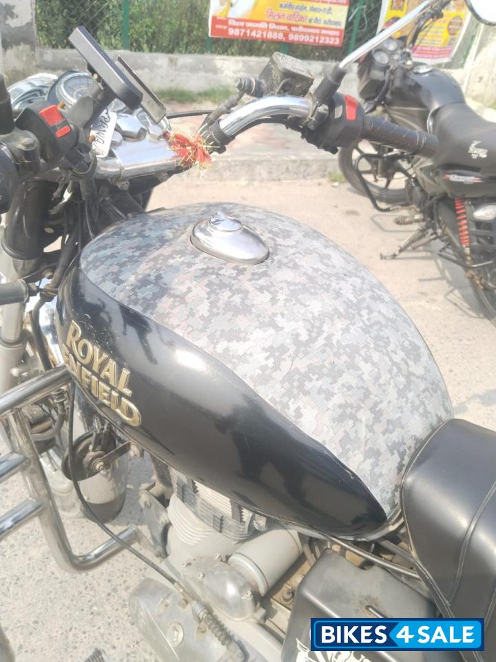 Black Royal Enfield Bullet Electra