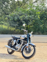 Royal Enfield Classic Chrome 2024 Model