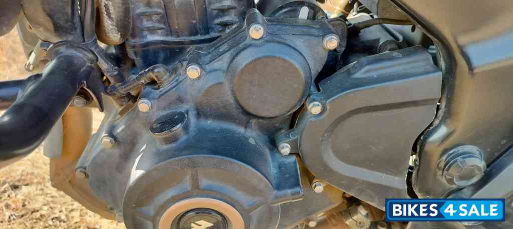 Charcoal Black Bajaj Dominar 400 ABS BS6