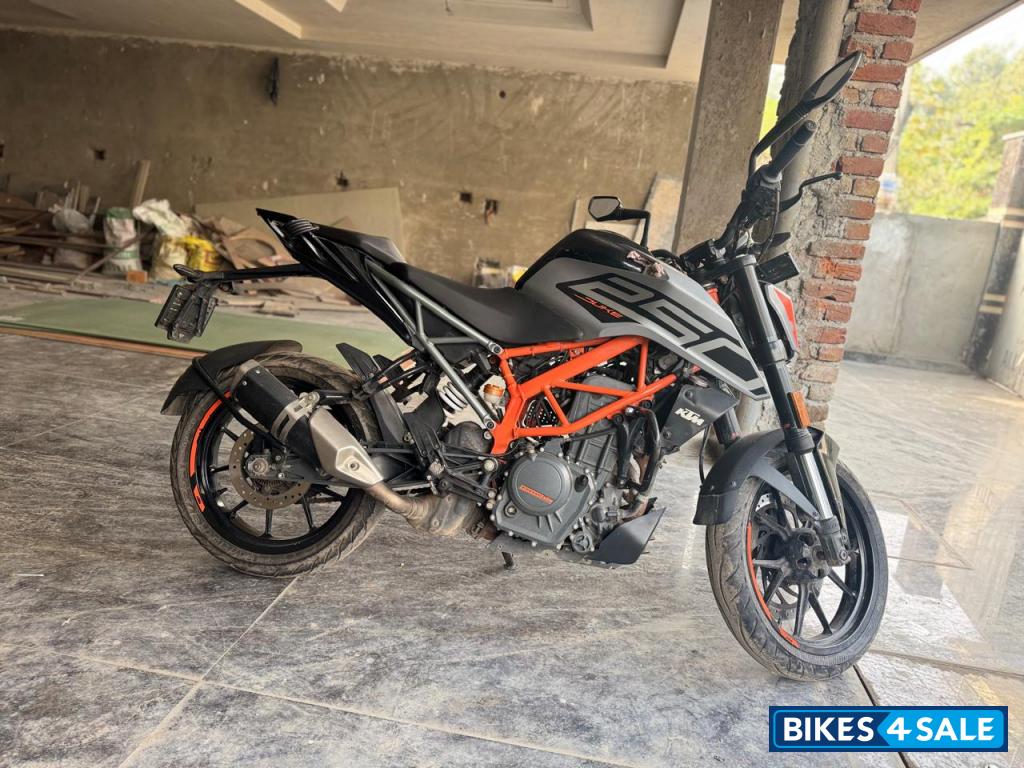 KTM Duke 250
