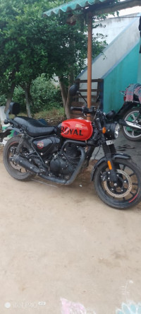 Royal Enfield Hunter 350 Metro