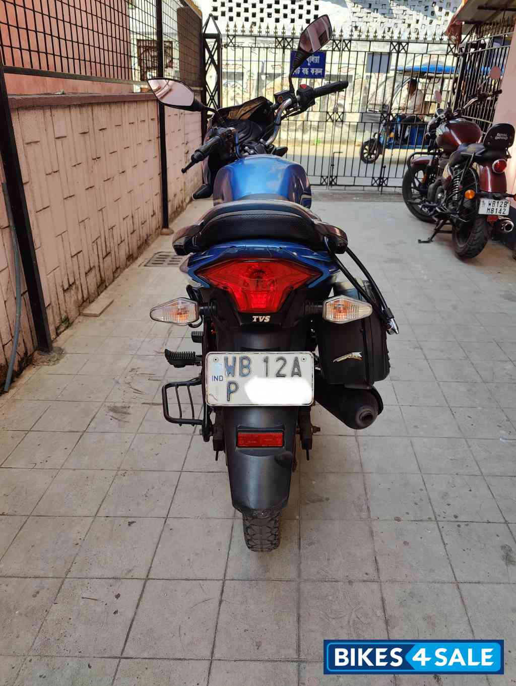 TVS Victor