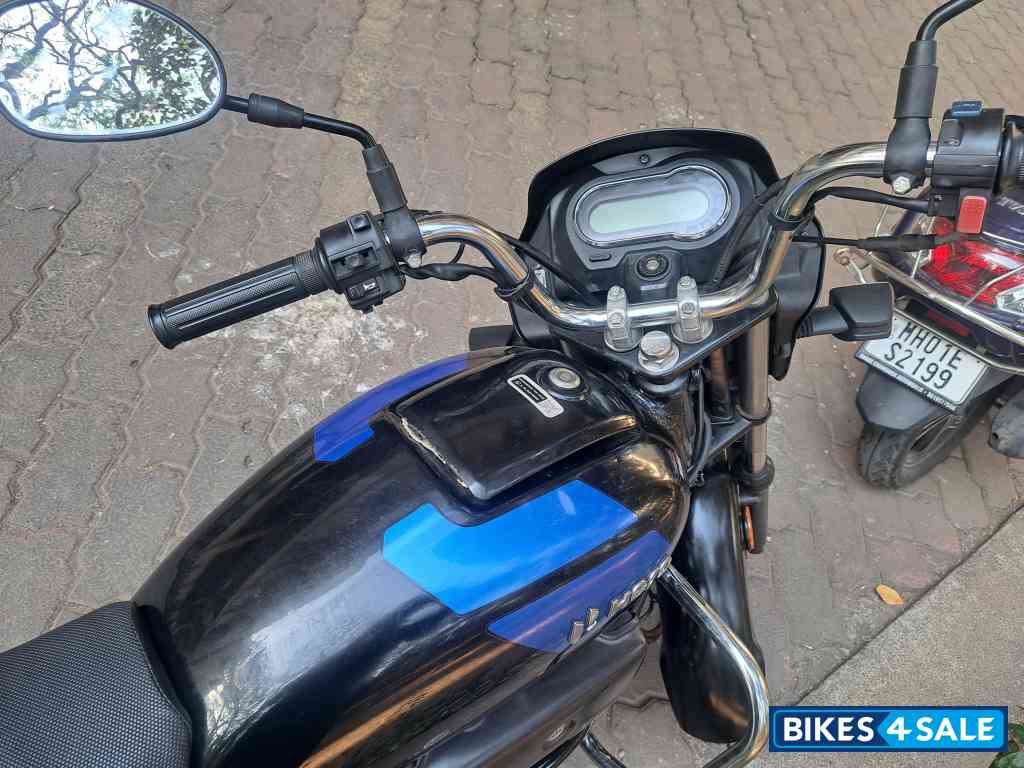 Blue Black Hero Splendor Plus Xtec