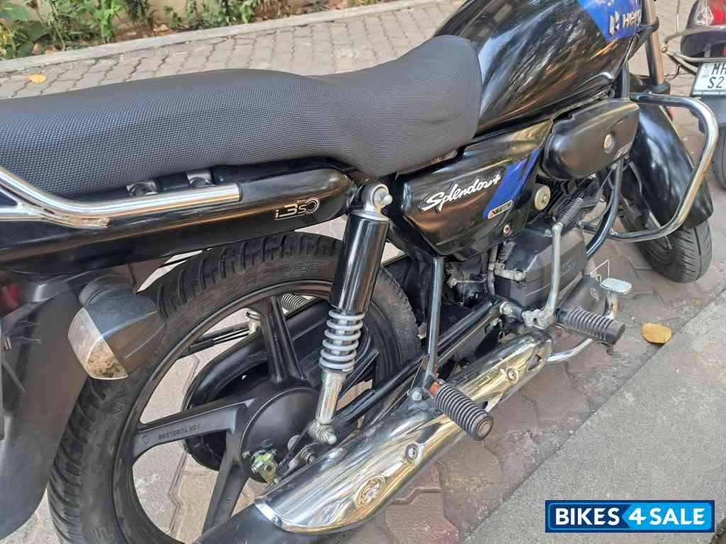 Blue Black Hero Splendor Plus Xtec