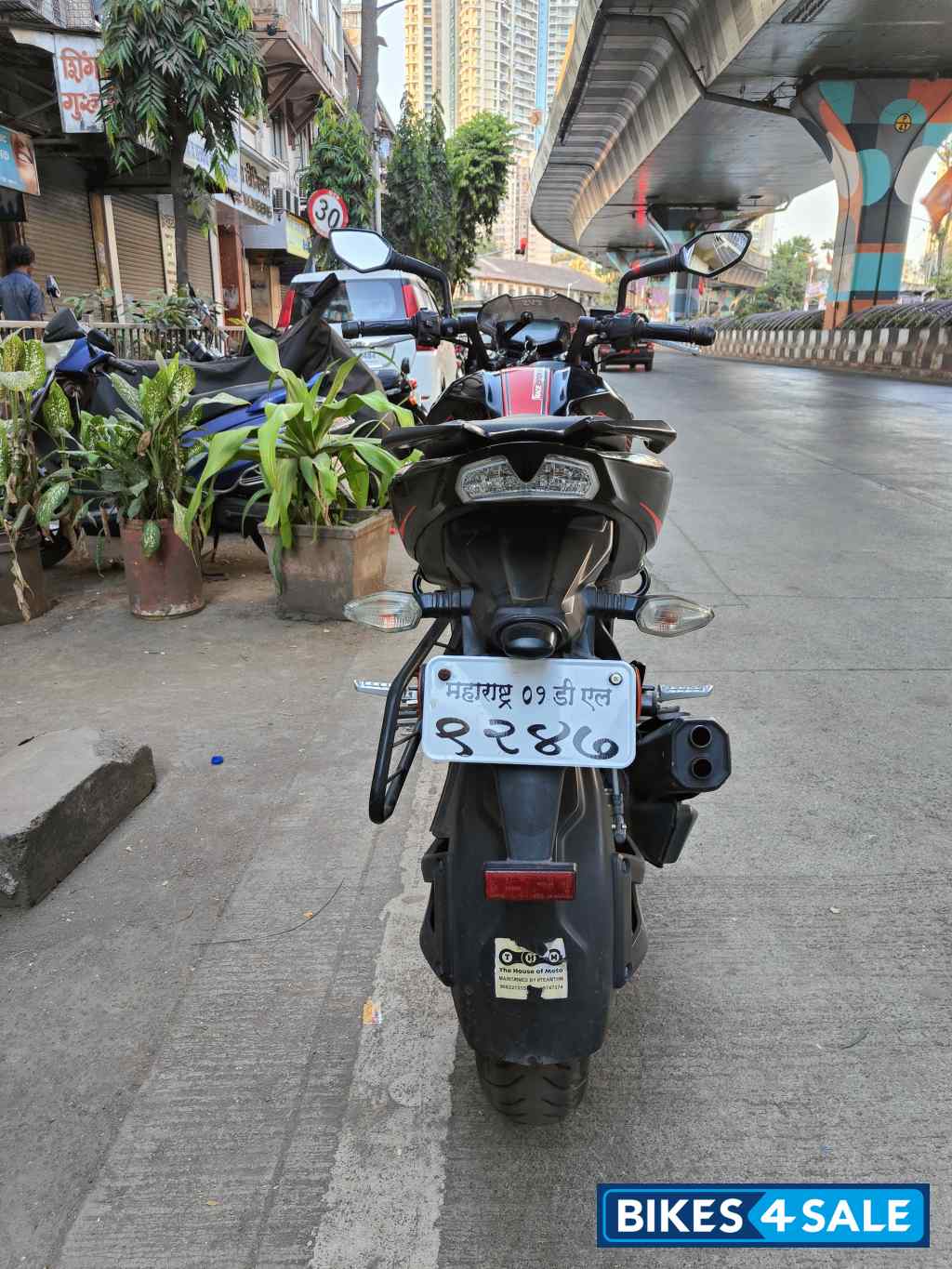 Black Red TVS Apache RTR 200 4V ABS Race Edition 2.0