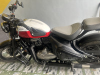 Jawa 42 Bobber Dual Channel ABS