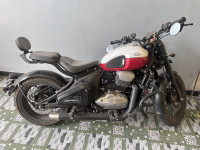 Jawa 42 Bobber Dual Channel ABS