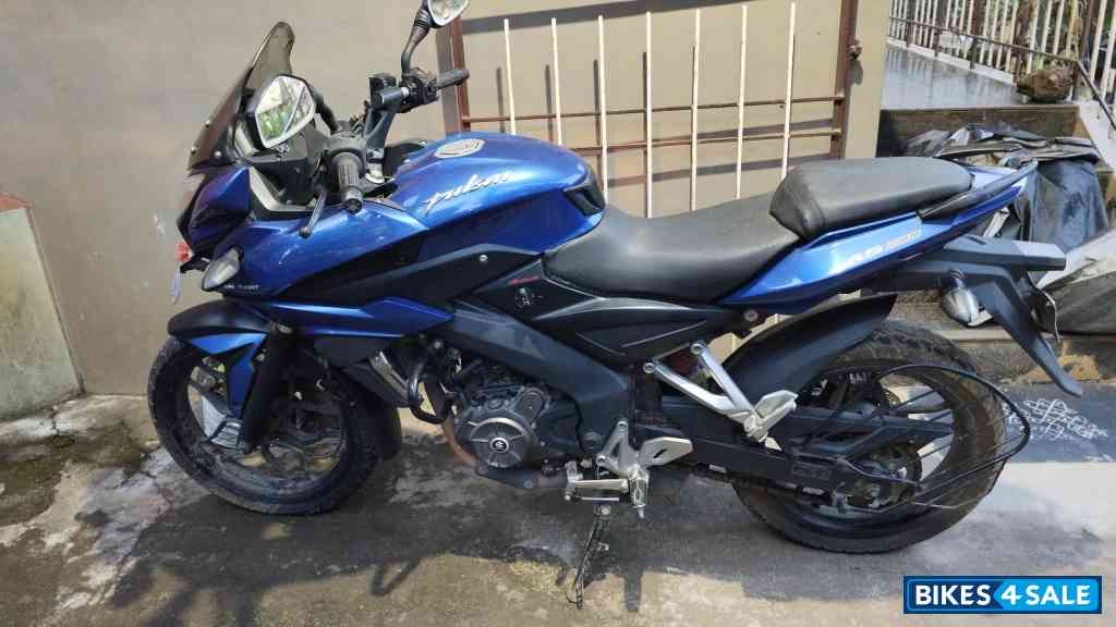 Bajaj Pulsar AS 200