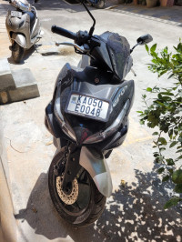 Metallic Black Yamaha Aerox 155