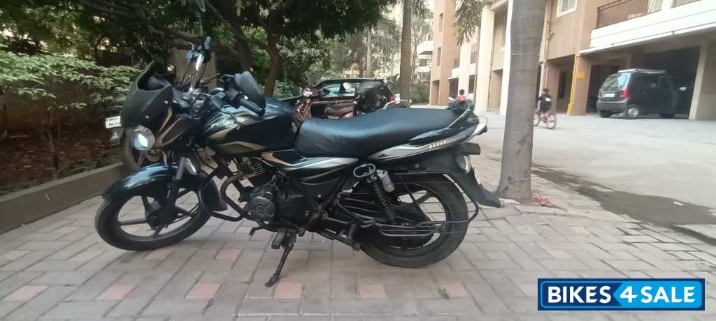 Bajaj Discover 100