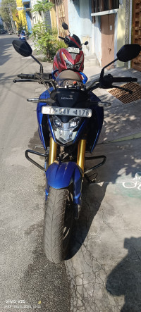 Honda Hornet 2.0