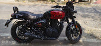 Royal Enfield Hunter 350 Metro