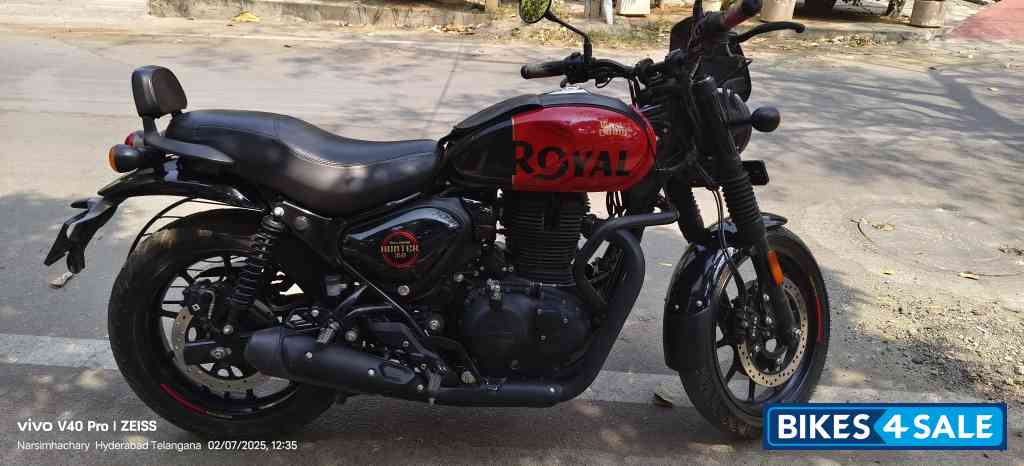 Royal Enfield Hunter 350 Metro