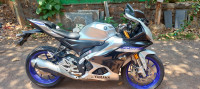 Yamaha R15 V4