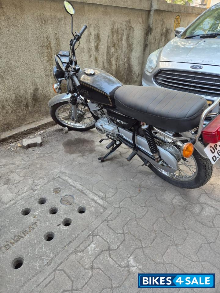 Yamaha RX 100
